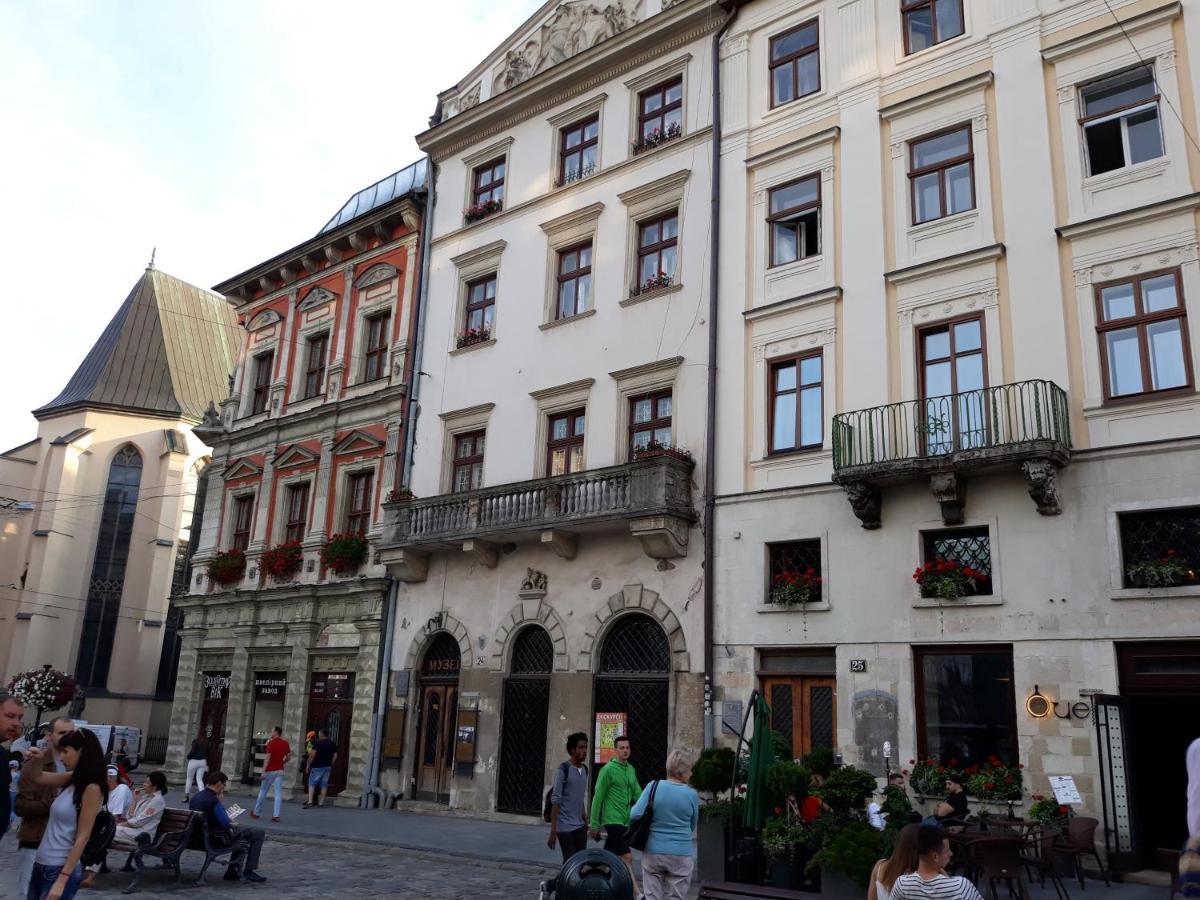 RynOK 25 Deluxe Lviv Center Apartment Exterior foto